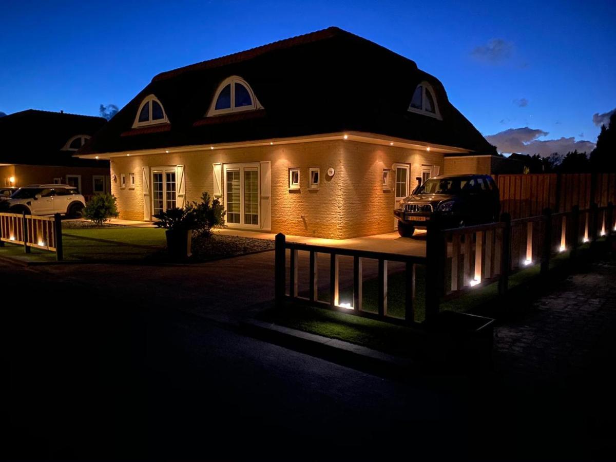 Beach Bungalow เฮเลวุทสไลส์ ภายนอก รูปภาพ